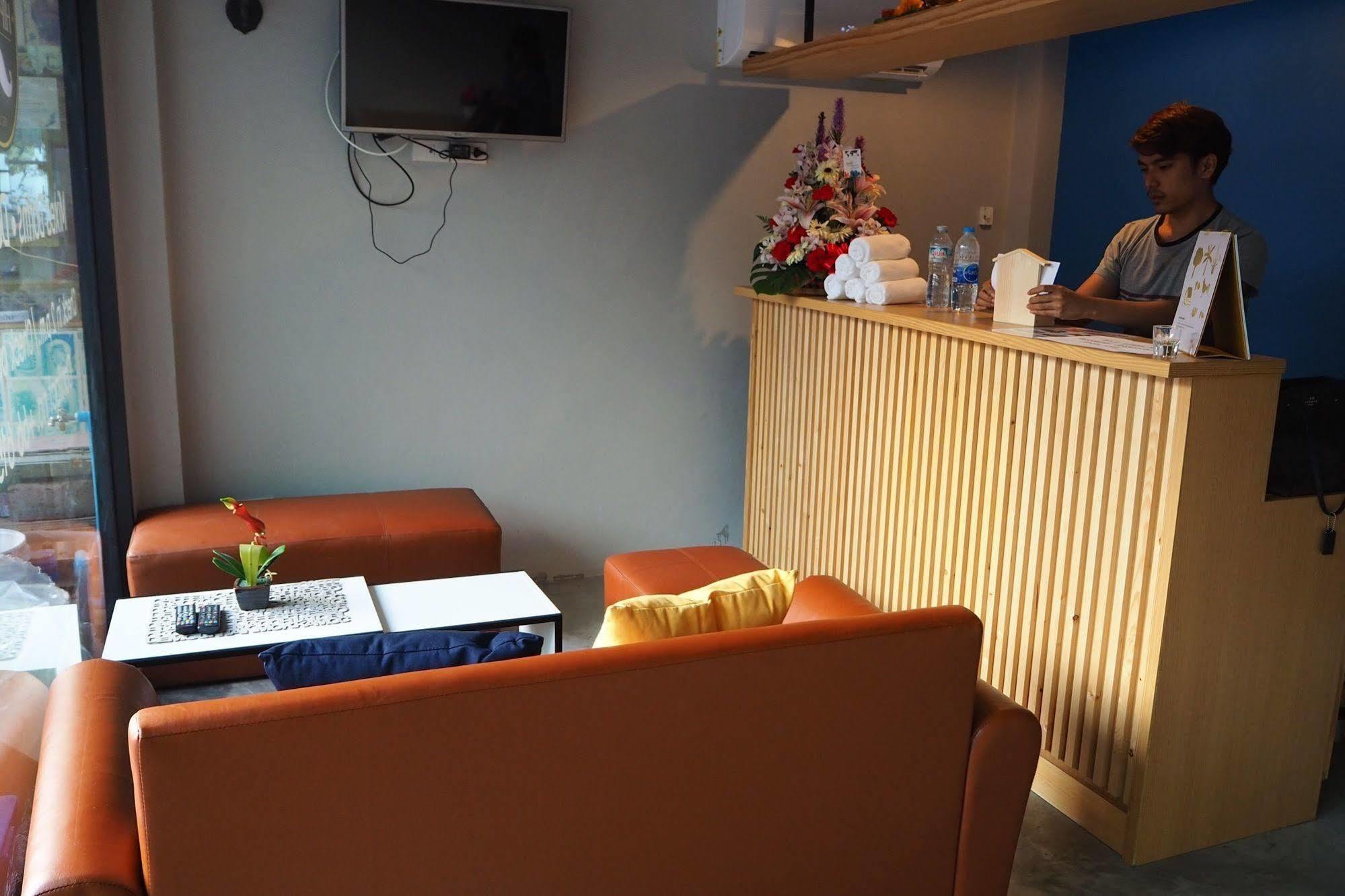 Hip Hostel - Sha Plus Patong Экстерьер фото